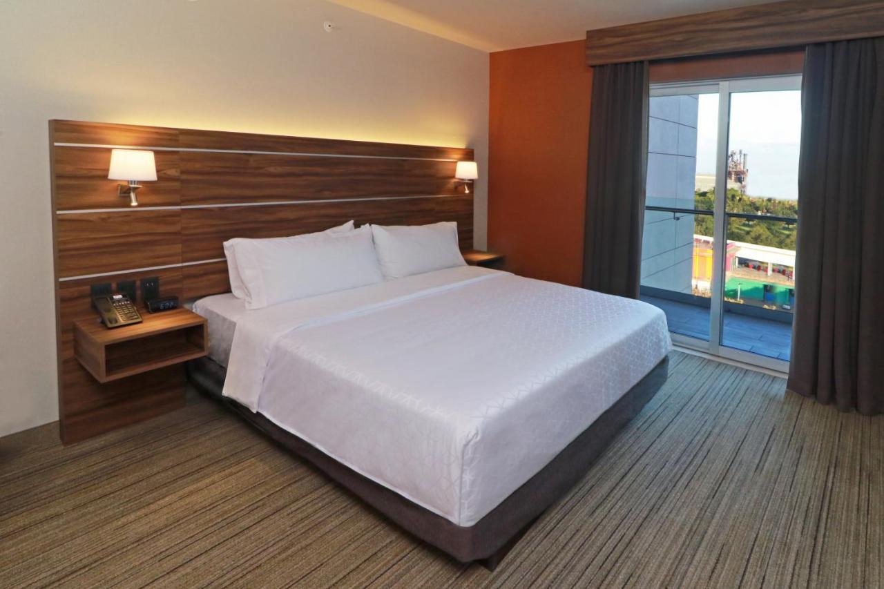 Holiday Inn Express - Monterrey - Fundidora By Ihg エクステリア 写真