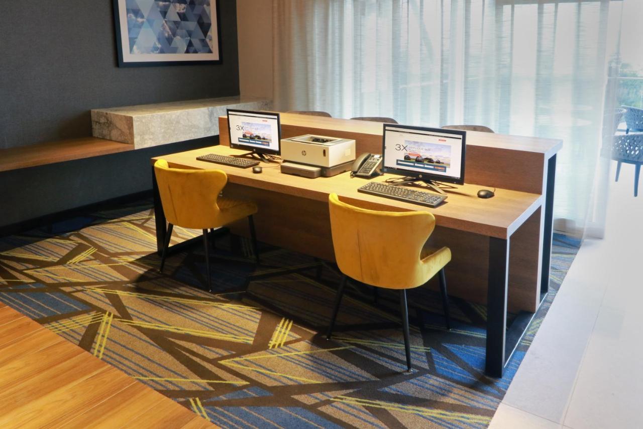 Holiday Inn Express - Monterrey - Fundidora By Ihg エクステリア 写真